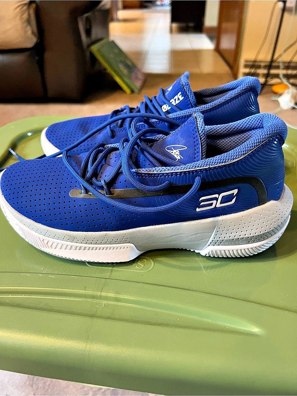 Under Armour Curry 3Zer0 Blue & White Basketball Shoes